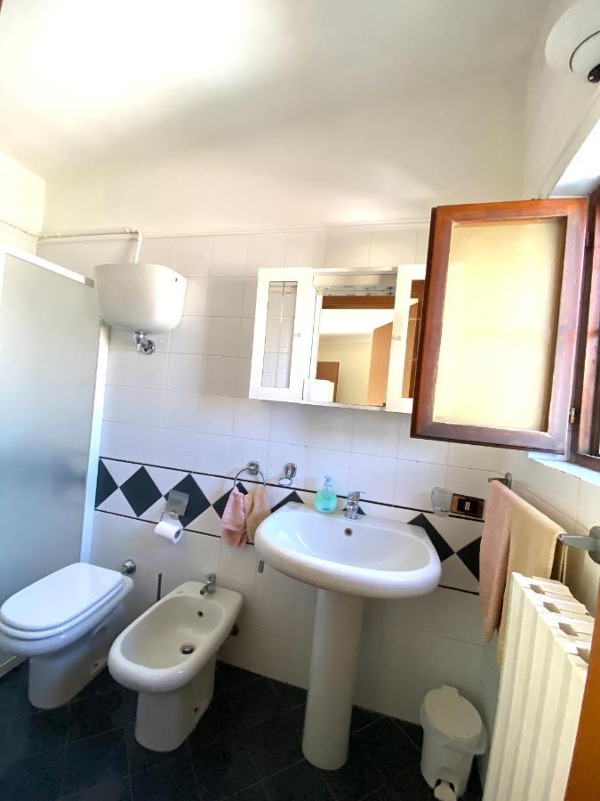 Ferienwohnung Casa Chiara, Roof Terrace, 100M To The Historical Center Lecce Exterior foto