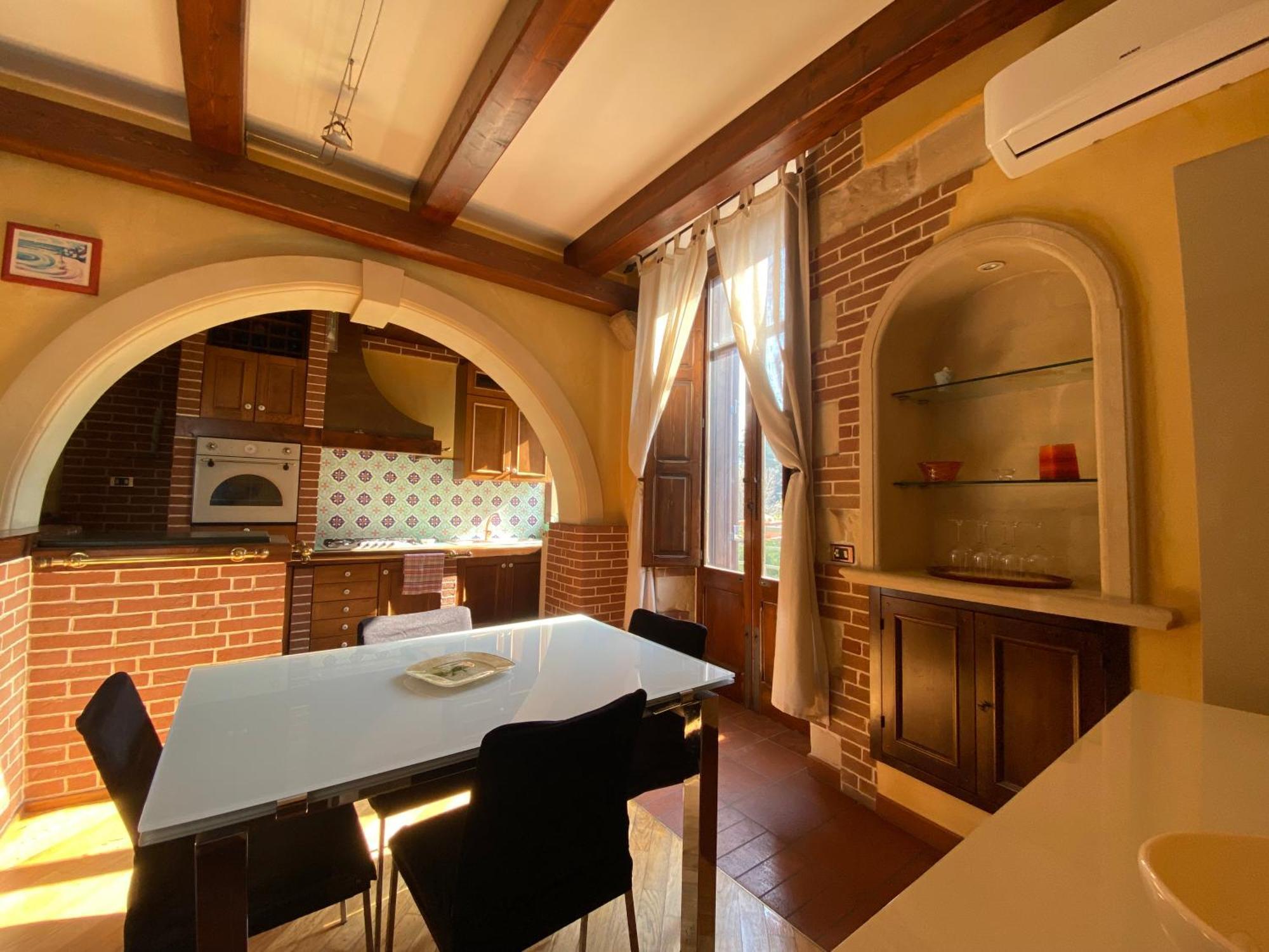 Ferienwohnung Casa Chiara, Roof Terrace, 100M To The Historical Center Lecce Exterior foto